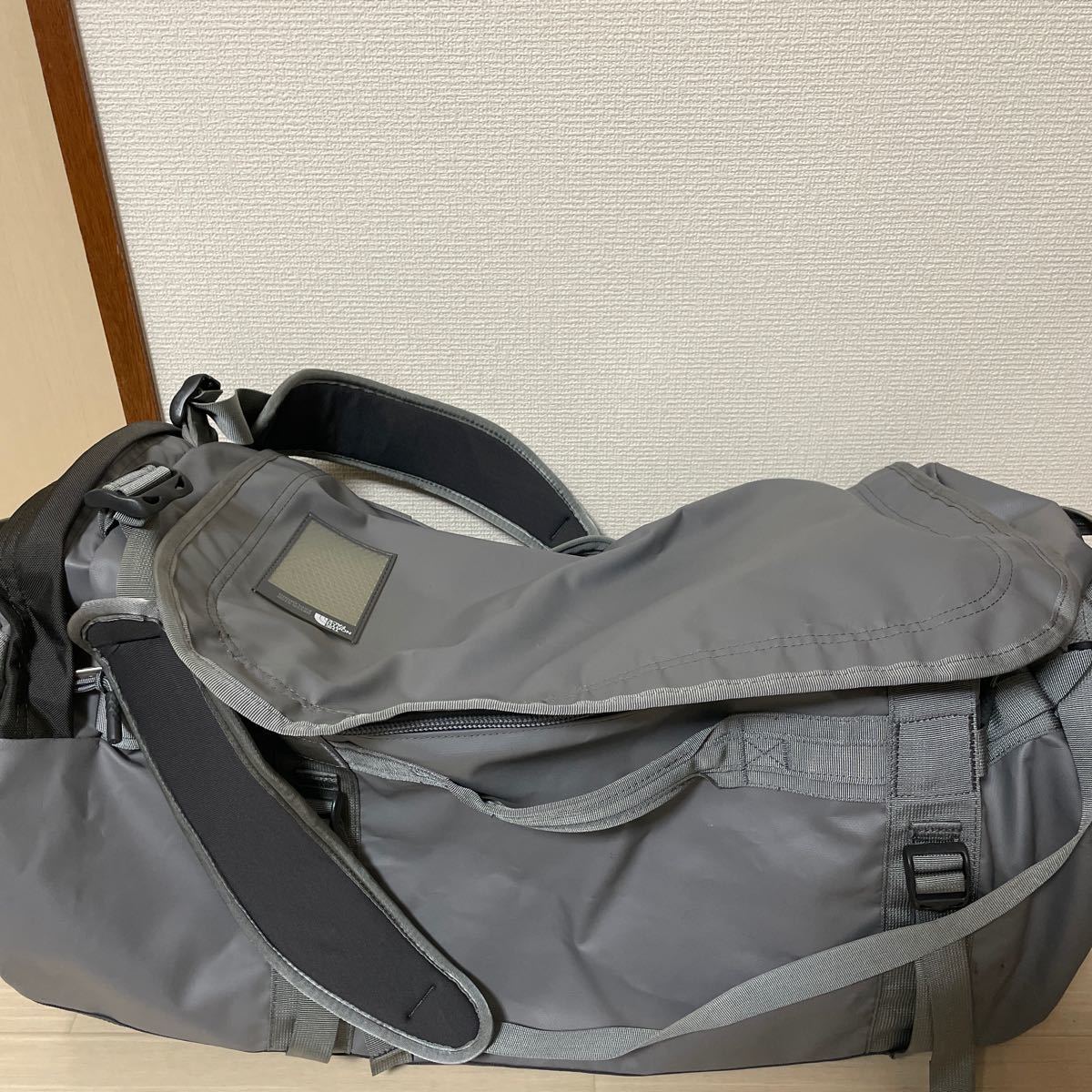 THE NORTH FACE ダッフルバッグ Lサイズ グレー 95L