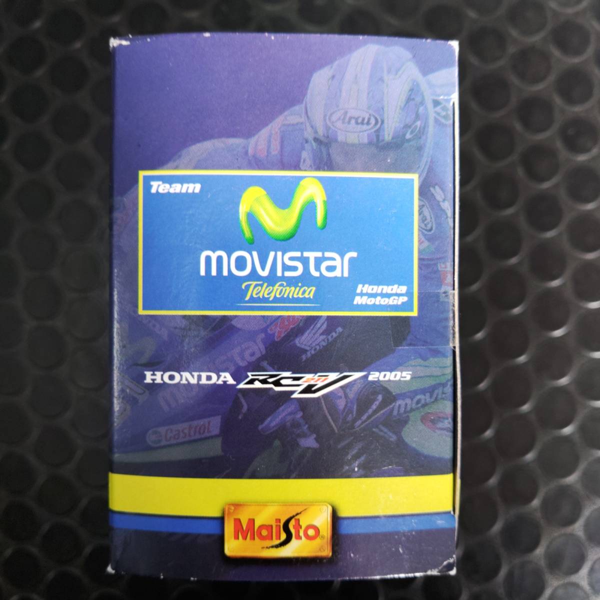 ホンダ　ＲＣ２１１Ｖ　２００５　＃１５　セテ・ジベルノー (Sete Gibernau)　Team Movistar Honda MotoGP　１／１８スケールマシンモデル_画像4