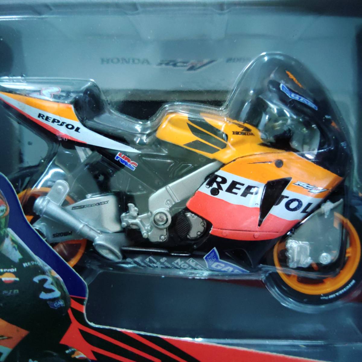 ホンダ RC211V 2005 #3 マックス・ビアッジ (MAX BIAGGI