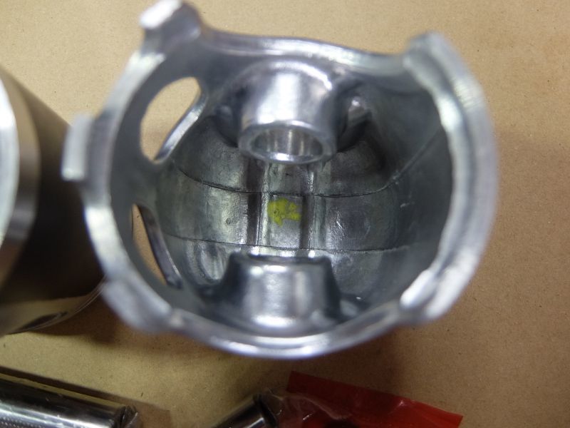 純正直販店 RZ350 RZ350R YZ350Fバンシー STDボア リペア用 64mmピストンキット RZ350RR 4UO 29K 純正直販店 RZ350 RZ350R YZ350Fバンシー STDボア リペア用 64mmピストンキット RZ350RR 4UO 29K