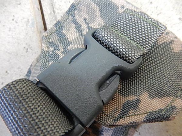 100 新品！レア！◆MOLLE II HAND GRENEDE POUCH2個◆米軍◆サバゲー！_画像8