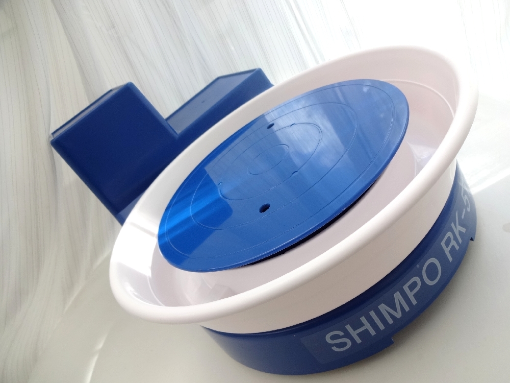 通販格安高性能 電動ろくろ 小型 コンパクト 軽量設計 かめ板2枚付き 無段変速機能付き 陶芸 シンポ 100V SHIMPO RK-5T 轆轤（ろくろ）