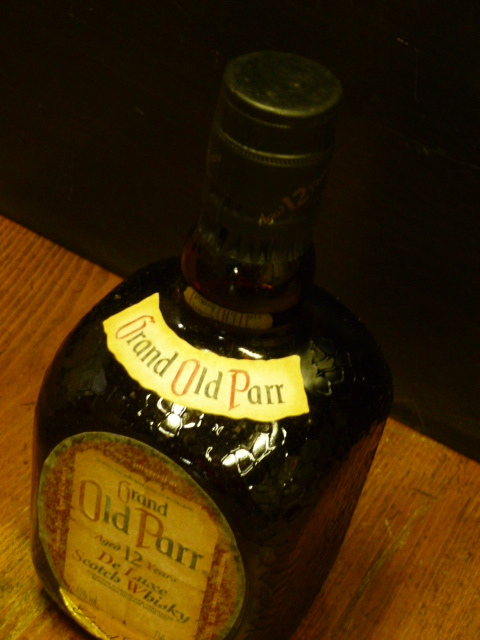 Grand「Old Parr」12年 オールドパー DeLuxe 斜立する 玉付 AGED 12 Y. 1970年代？蒸留のグラガンモア 箱入　 Old Parr・12-1101-P_画像7