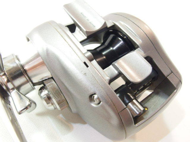 ダイワ チームダイワ Z TD-Z 105HL 左巻き ベイトリール (22220 ダイワ チームダイワ Z TD-Z 105HL 左巻き ベイトリール (22220