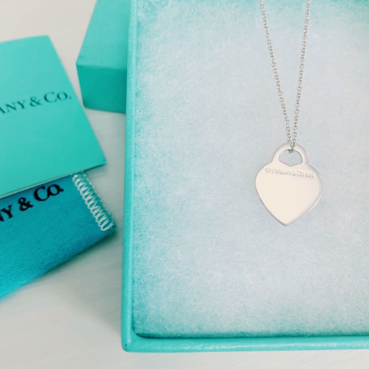 美品】Tiffany ティファニーリターントゥハートネックレスSV925 美品】Tiffany ティファニーリターントゥハートネックレスSV925