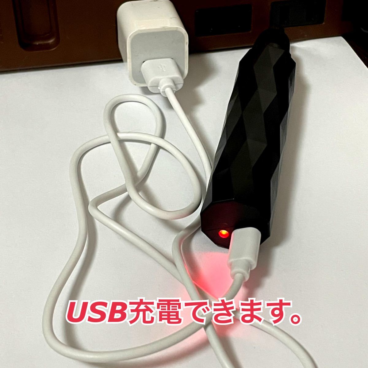 21年新作　鼻毛カッター 耳毛カッター ＵＳＢ充電式水洗い可能 小型　男女兼用