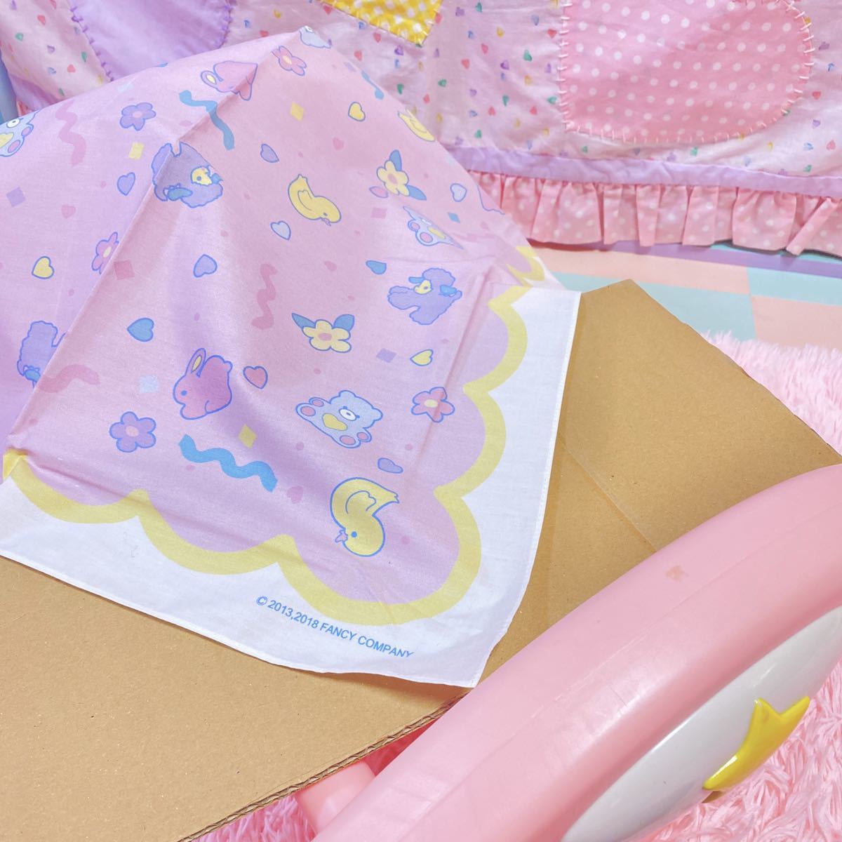 海外 ビンテージ ピンク ドールベッド おままごと レトロ ファンシー パステル ファンシーアラモード spank 人形 ぬいぐるみ