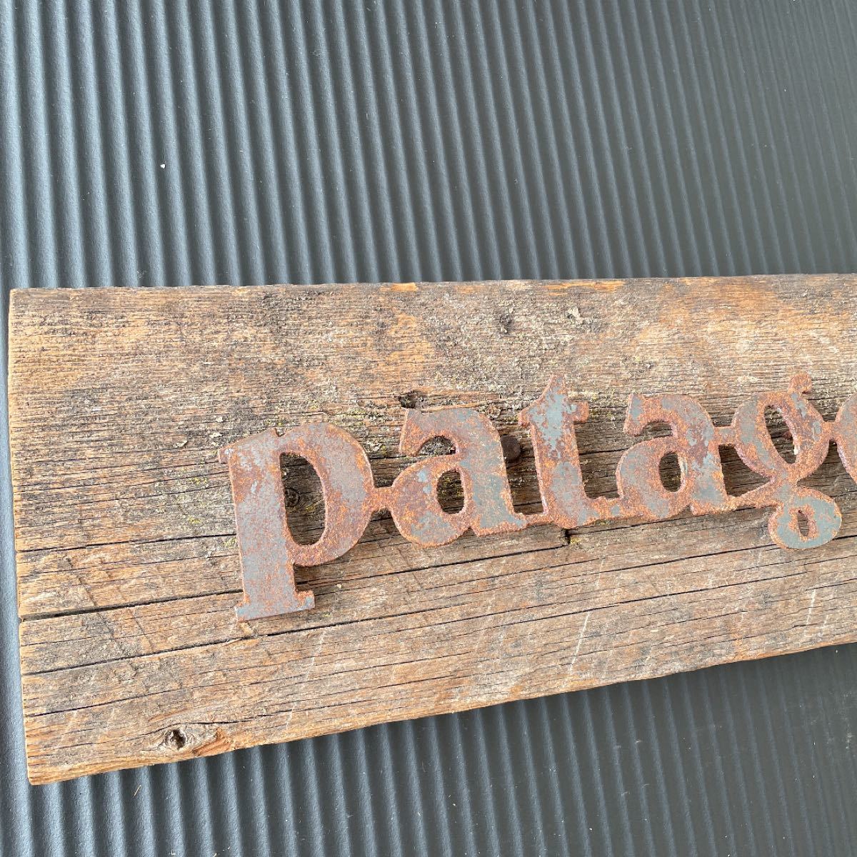 パタゴニア非売品 ディスプレイ看板 patagonia|Yahoo!フリマ パタゴニア非売品 ディスプレイ看板 patagonia|Yahoo!フリマ
