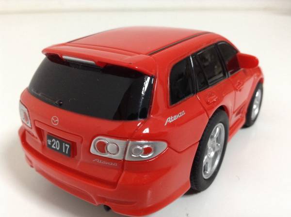 マツダ 初代 アテンザ スポーツワゴン GY 2002年式~ ドライブタウン プルバックカー ミニカー チョロQタイプ カラーサンプル 色見本 赤_中古品ですスレキズがあります。