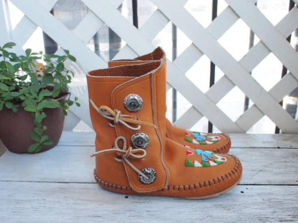  Vintage * beads embroidery Indian moccasin boots * Kids also 