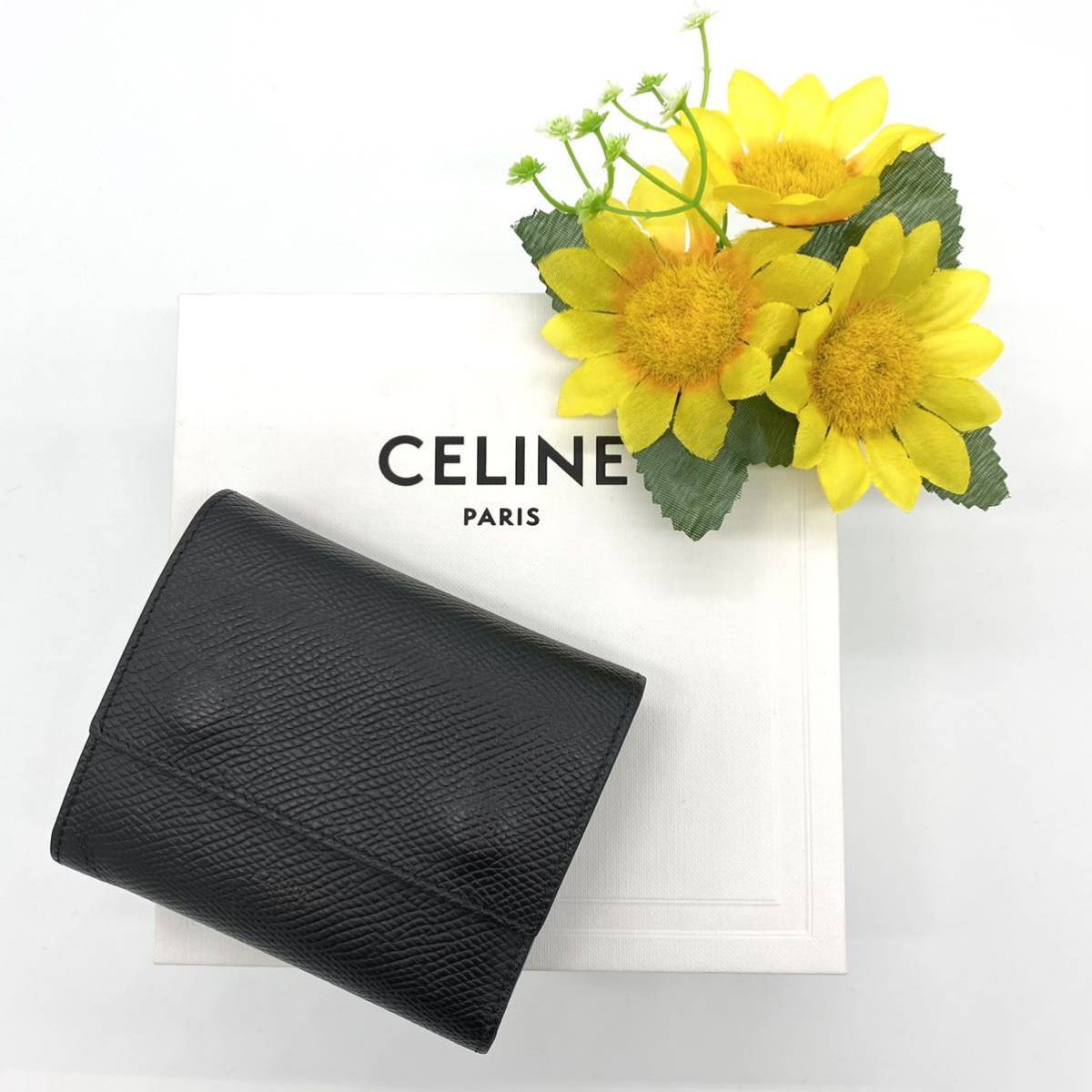 美品 】CELINE セリーヌ スモールトリフォールド 三つ折り財布