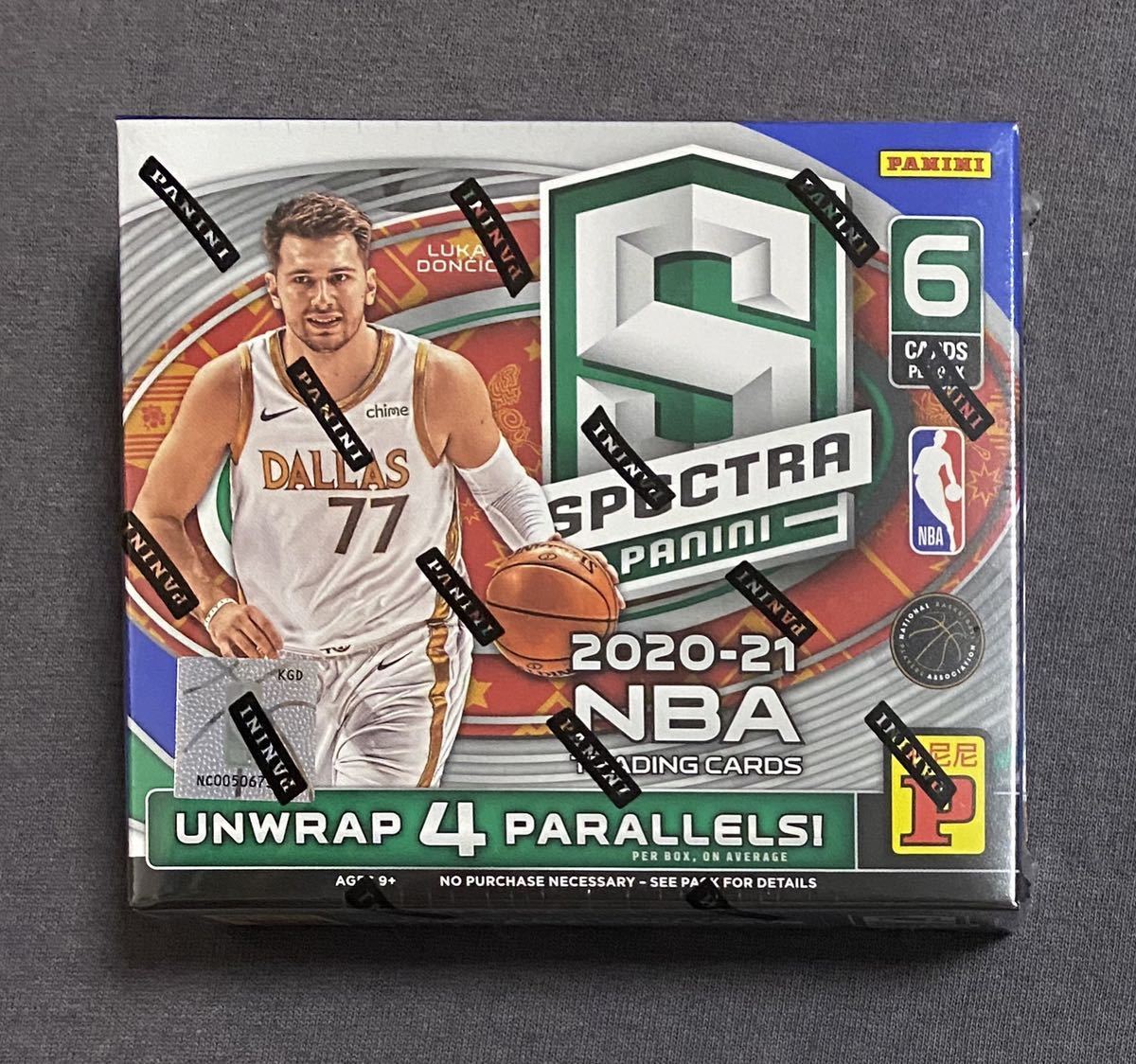 【Tmall Asia】新品未開封ボックス Panini NBA Spectra Asia Box ①