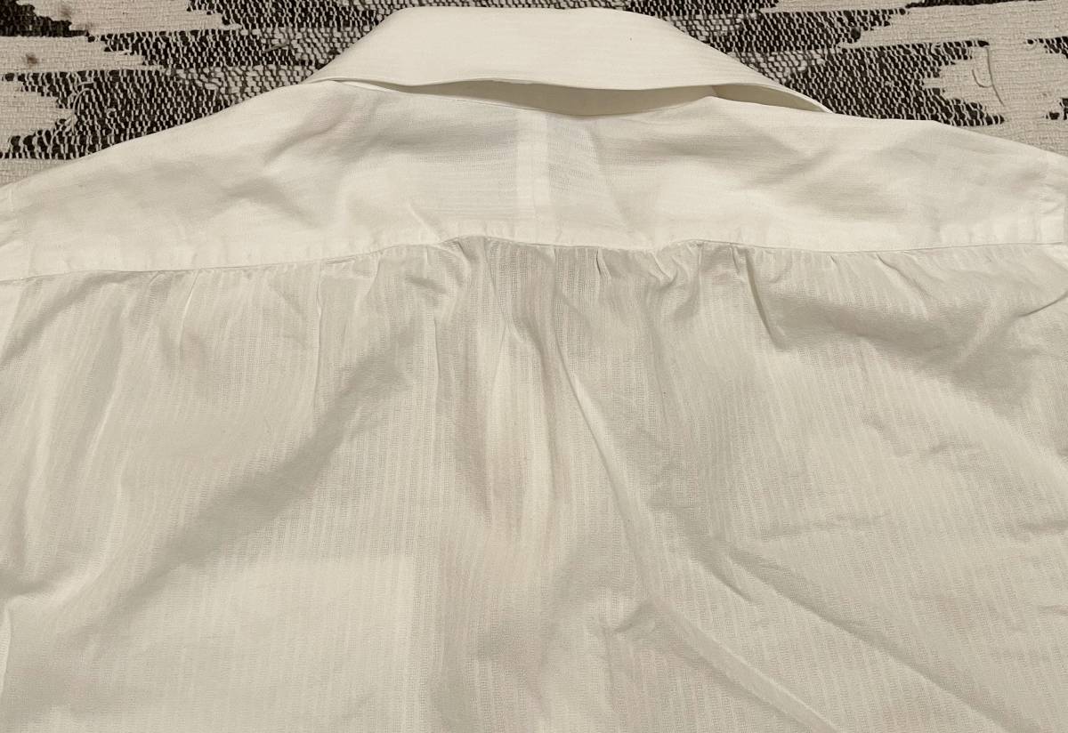 コットン裾マチ付きアンティーク背プリーツ織り柄ストライプ地柄ドレスシャツM:38サイズ生成りナチュラル白ワイシャツ上位種ビンテージ仕様_画像5