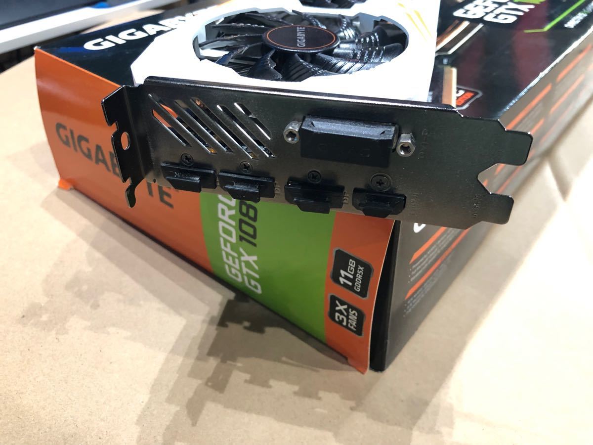 GIGABYTE GTX1080Ti/動作確認済み/美品|PayPayフリマ