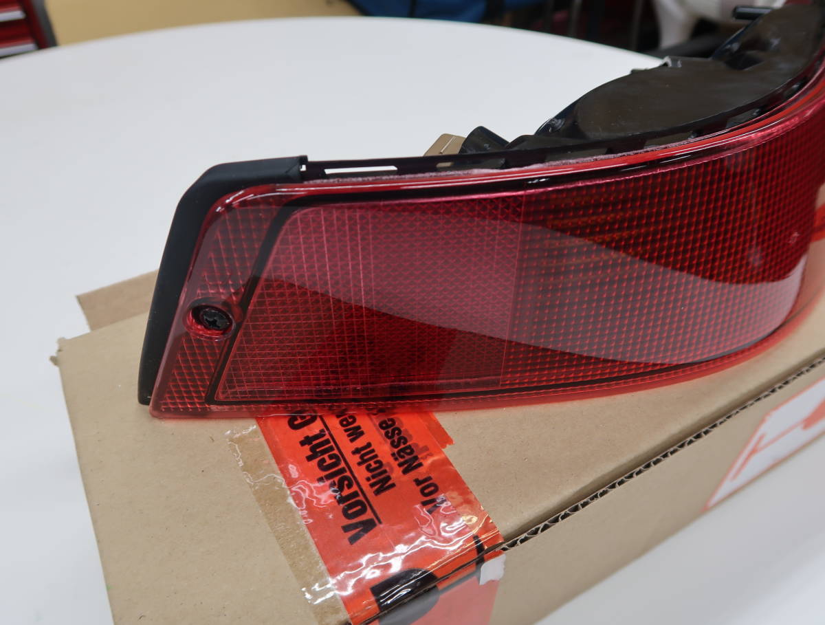  Porsche 964 original left tail light unused goods 96463190702 Carrera 2 Carrera 4 turbo RS cup car K1044 air cooling 