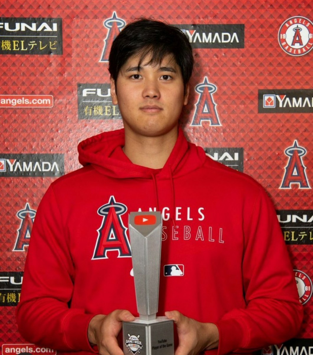 大谷翔平 選手着用エンゼルス パーカーサイズL|Yahoo!フリマ 大谷翔平 選手着用エンゼルス パーカーサイズL|Yahoo!フリマ