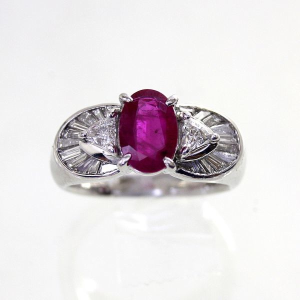 ◎中古美品◎プラチナ　ルビー　1.32ｃｔ　ダイヤ　0.49ｃｔ　リング　9号