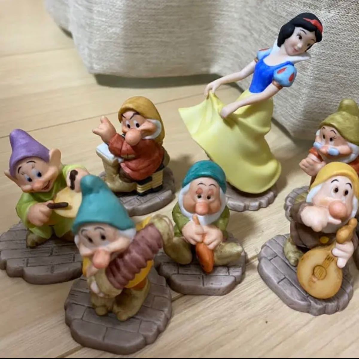 美品 白雪姫と七人の小人 陶器 置物|Yahoo!フリマ(旧PayPay 美品 白雪姫と七人の小人 陶器 置物|Yahoo!フリマ(旧PayPay