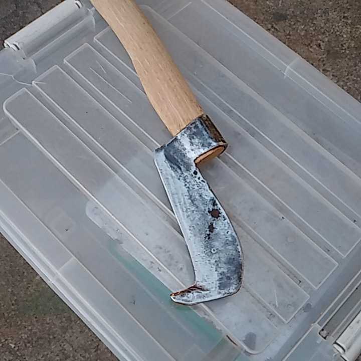  hatchet branch strike . for [ used ]