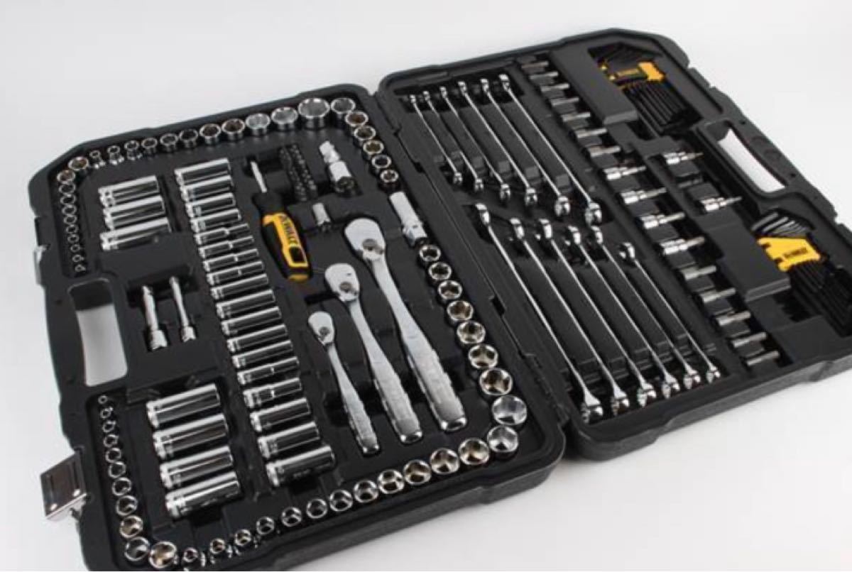 DEWALT デウォルト 173ピース 工具セット ケース付き 工具セット DEWALT デウォルト 173ピース 工具セット ケース付き 工具セット