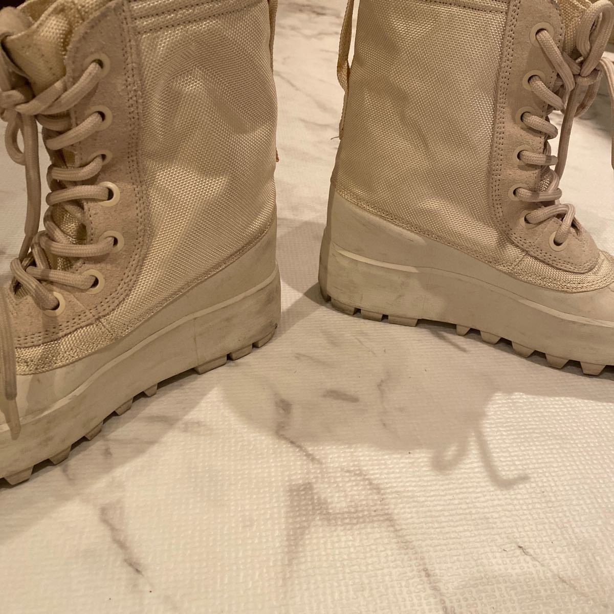 YEEZY BOOST 950W  23.5