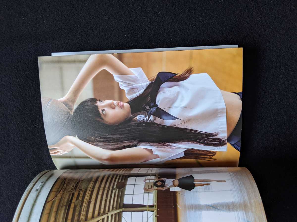 志田友美 写真集 YUUMI 仮面ライダー鎧武 美脚 モデル 女優 志田友美 写真集 YUUMI 仮面ライダー鎧武 美脚 モデル 女優