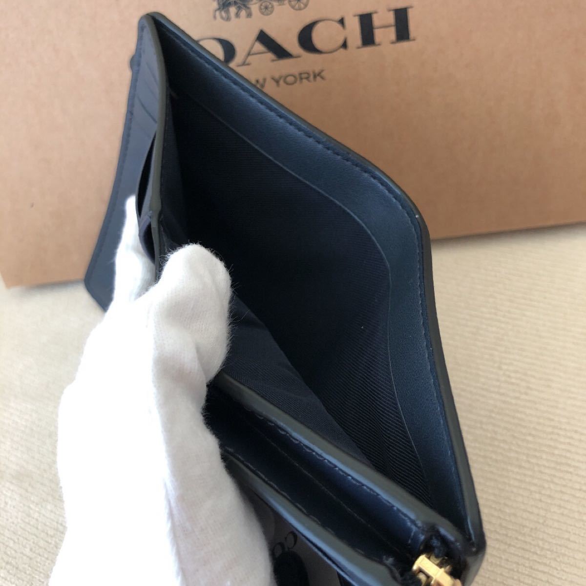 新品 COACH コーチ 二つ折り財布 シグネチャー ウィズ カフェ