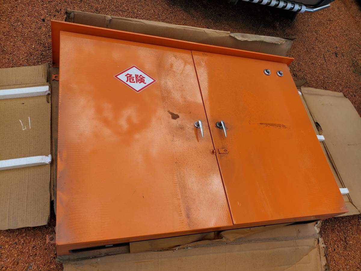 中古品 仮設用ボックスKB-17 (引取限定/発送不可) 屋外型 現品 中古品 仮設用ボックスKB-17 (引取限定/発送不可) 屋外型 現品