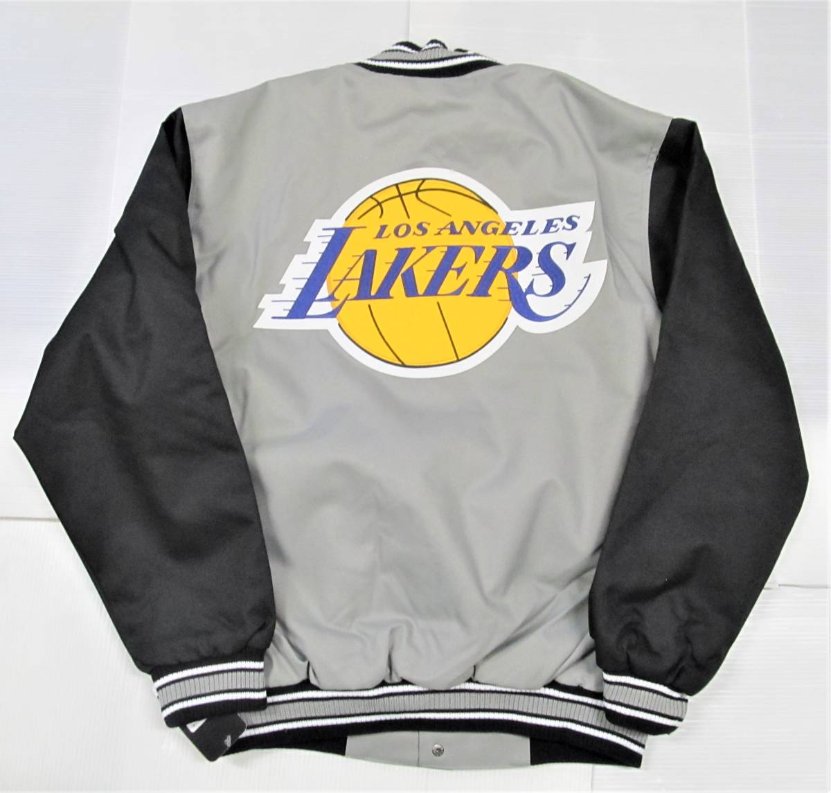 国内外の人気！ Design BE44)Jh Los Lakersポリツイルジャケット/NBA/ロサンゼルス・レイカーズ/S/USサイズ Angeles Sサイズ