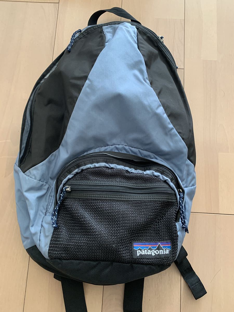00s【Patagonia】USA製 パタゴニア backpack daypack バックパック デイパック ブルー×黒 ブルーグレー ミディアムデイパック SP01_画像1