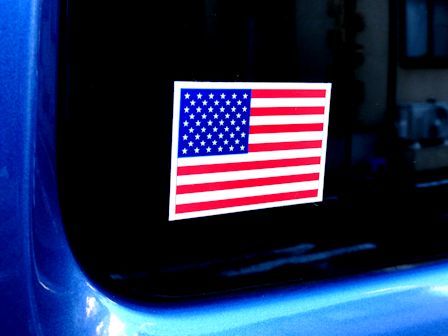 ■_アメリカ国旗ステッカー Sサイズ【2枚セット】■USA アメリカン 星条旗 車 タブレットやスーツケースなどにもペタリとどうぞ☆ NA(8の画像4