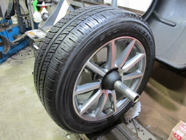 5C 美品 バリ山 8分山 ベンツ Gクラス ゲレンデ W463 W463A G63 AMG純正ホイール 275/50R20 ピレリSCORPION 夏タイヤ PCD130 9.5J 4本. 5C 美品 バリ山 8分山 ベンツ Gクラス ゲレンデ W463 W463A G63 AMG純正ホイール 275/50R20 ピレリSCORPION 夏タイヤ PCD130 9.5J 4本.