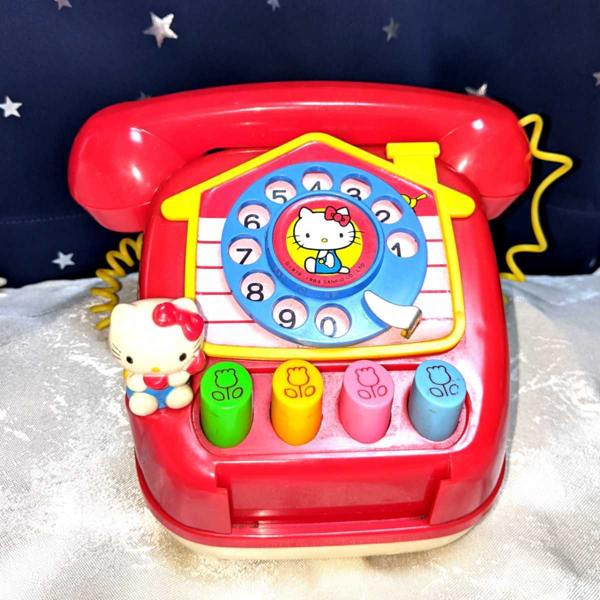 当時物 1976 1984 昭和 レトロ キティ 電話 おもちゃ 赤電話 当時物 1976 1984 昭和 レトロ キティ 電話 おもちゃ 赤電話