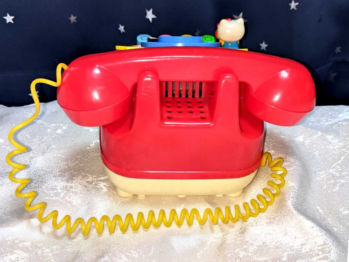 当時物 1976 1984 昭和 レトロ キティ 電話 おもちゃ 赤電話 当時物 1976 1984 昭和 レトロ キティ 電話 おもちゃ 赤電話