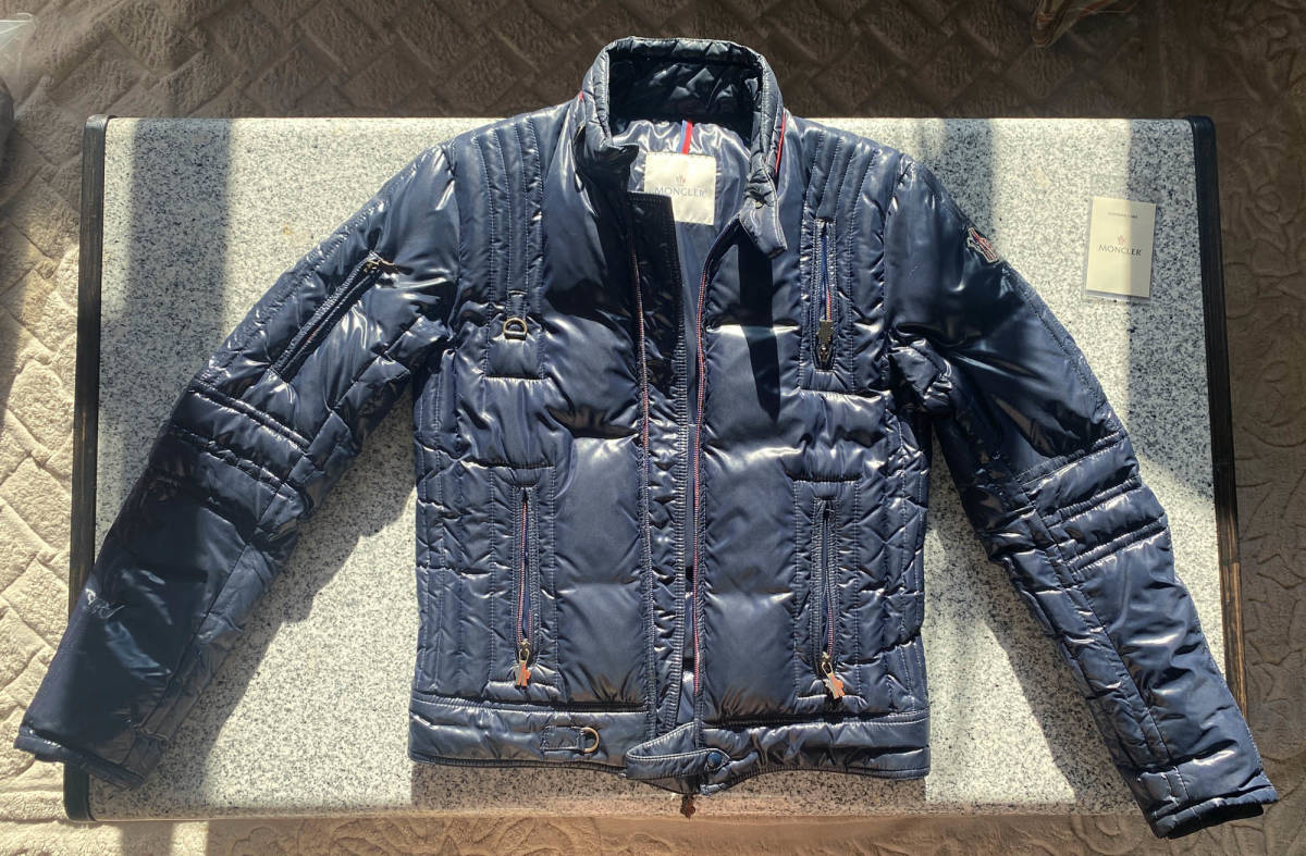 モンクレール(Moncler)正規 2007年秋冬モデル ネイビー モネステ モンクレール(Moncler)正規 2007年秋冬モデル ネイビー モネステ