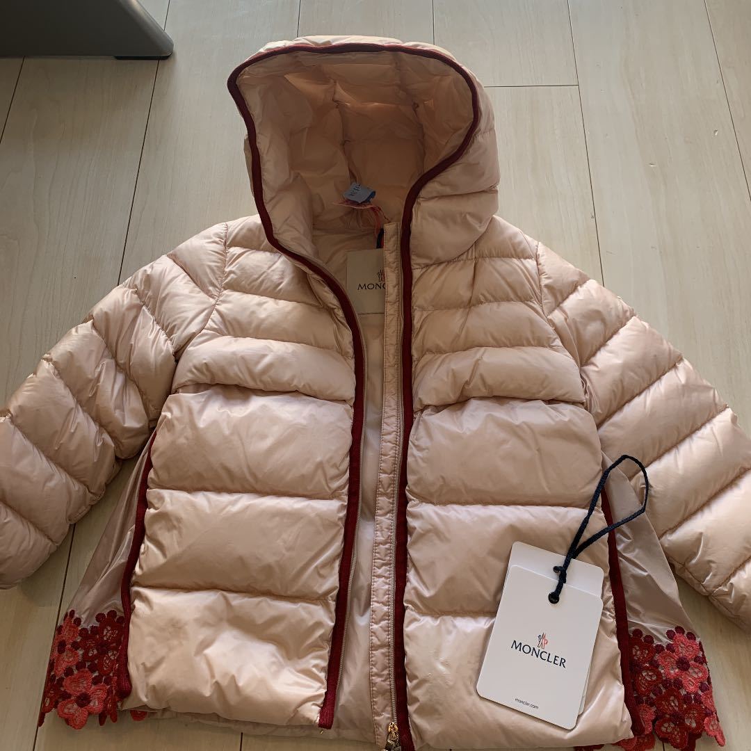 SALEHOT】 MONCLER - モンクレール ピンクダウン キッズ 3Aの通販 by
