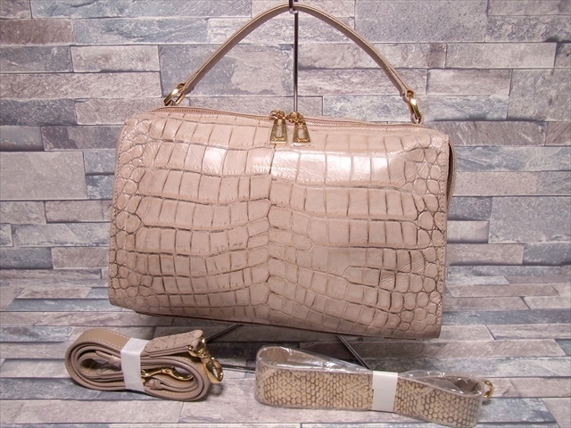リアルゴールド【Leather jewels】 kanfa720.com