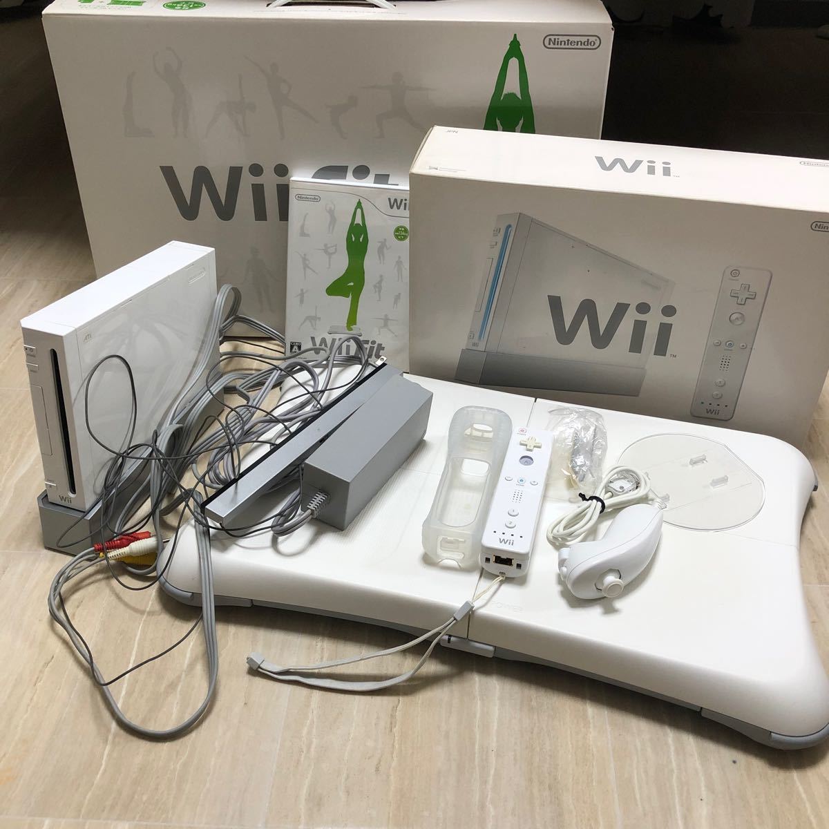 Wii本体＋Wii fitセット