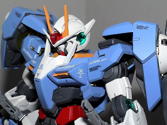 バンダイ　MG　1/100　ダブルオーガンダム　セブンソード　機動戦士ガンダム00　アニメカラー準拠フル塗装済カスタム完成品