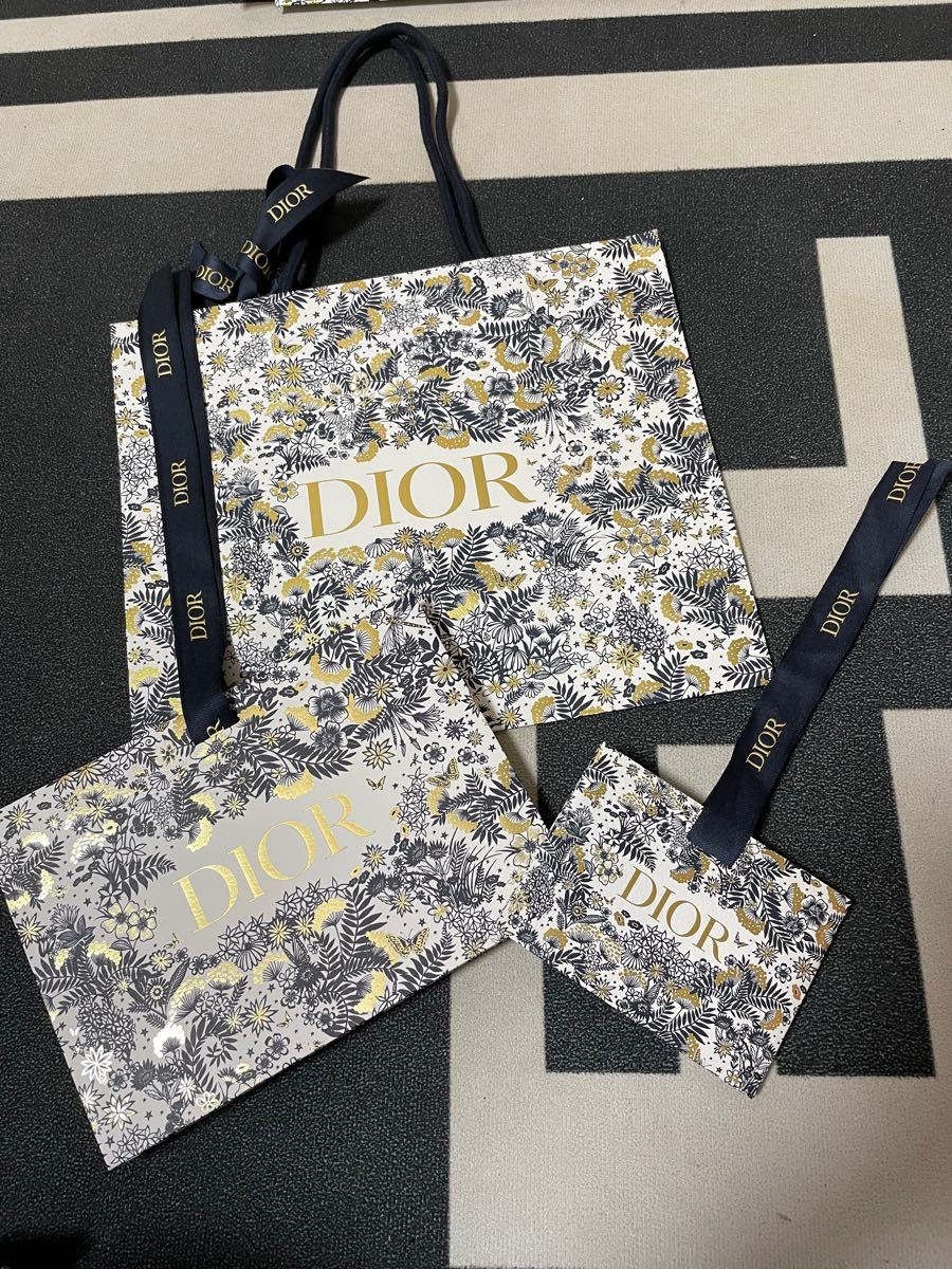 Dior 新品未使用 ギフトセット 限定ショッパー 限定ギフトボックス 限定ホリデー ショップ袋 ディオール 希少 大人気