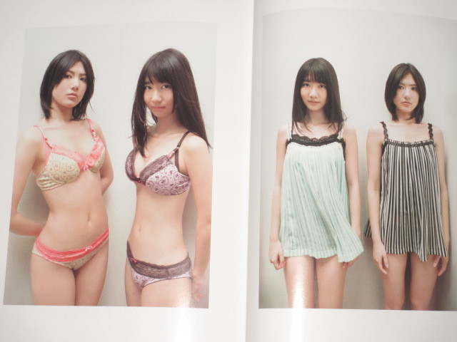 初版第一刷　AKB48FASHION BOOK 写真集　「わがままガールフレンド」下着姿の神７