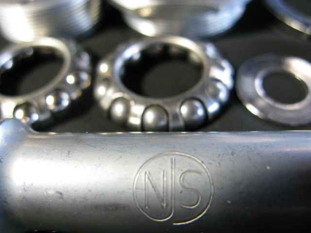 ピスト?競輪/NJS認(rèn)定【campagnolo】ボトムブラケット貴重中古品