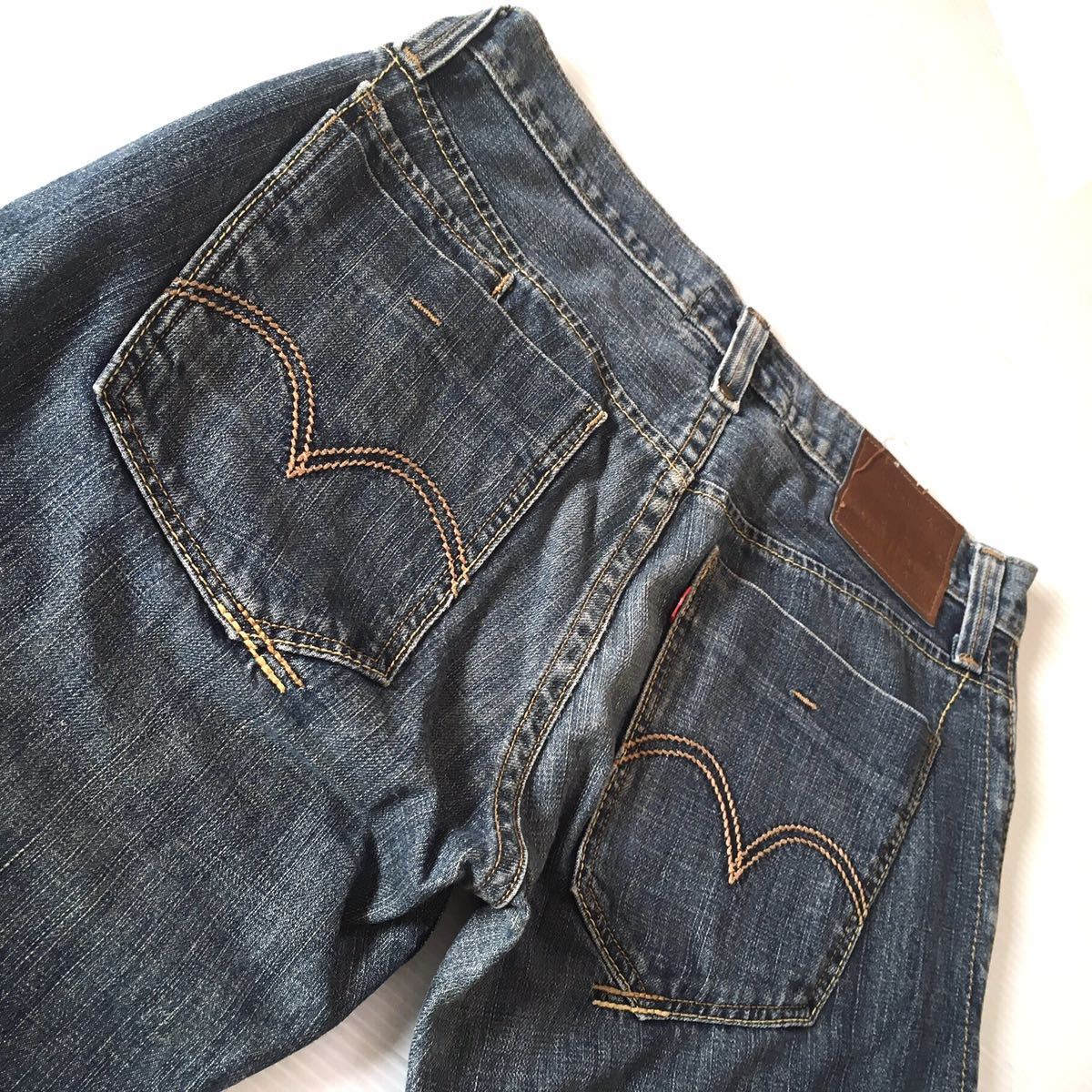 ★☆W32inch=81.28cm☆★Levi's514 Damage Design Jeans★☆異色系立体裁断Denim☆★_画像4