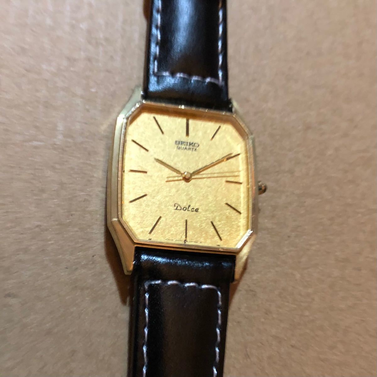 SEIKO セイコー Dolce ドルチェ 10金 ゴールド色文字盤 クォーツ SEIKO セイコー Dolce ドルチェ 10金 ゴールド色文字盤 クォーツ
