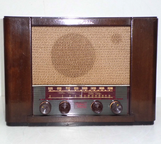 * the first period radio <ST vacuum tube radio > height 1 attaching 7 class super he terrorism Dine *