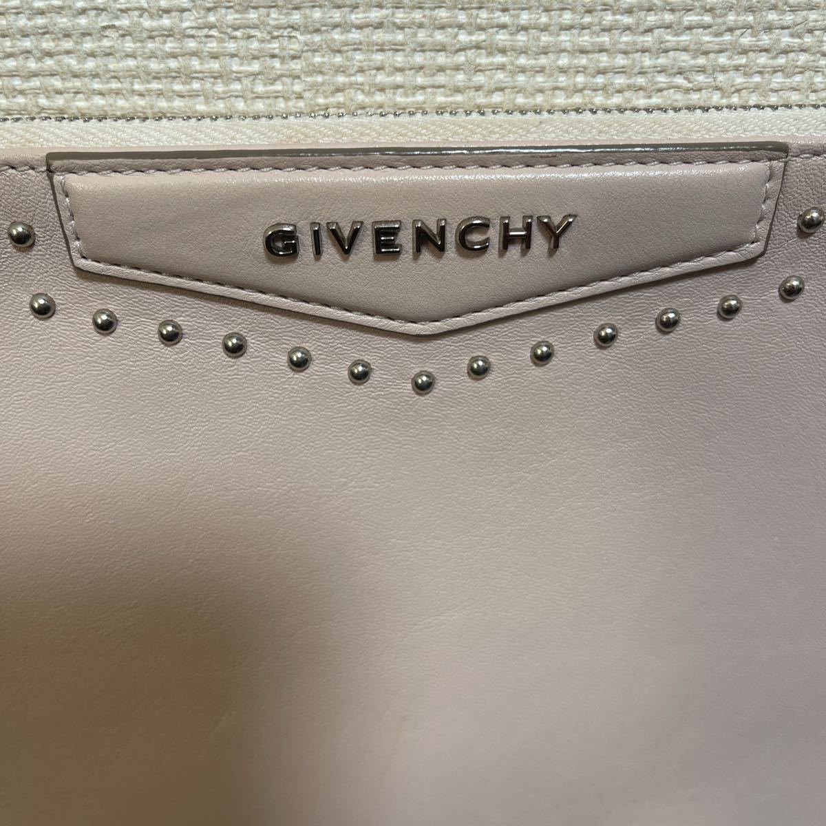 美品 GIVENCHY◆スタッズ装飾レザークラッチバッグ/レザー/PNK/無地 ジバンシィ ジバンシー_画像6