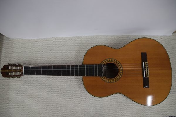 Yamaha ヤマハ CG-120A Classic Guitar クラシックギター (985841)_画像1