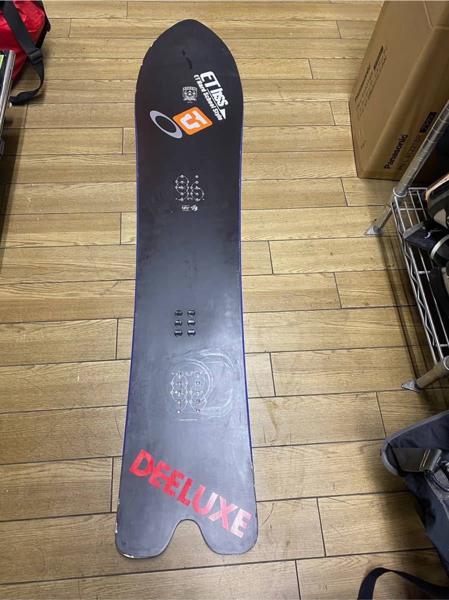 ○E7933 GRAY LOVEBUZZ graysnowboards 53 153cm スノーボード板○ 