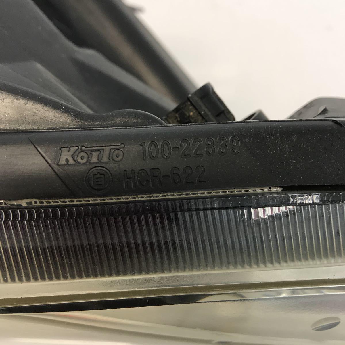 ★ホンダ　フリード前期★純正右ヘッドライト/レベライザー付き/koito100-22839/平成20/DBA-GB3 中古品 YA469_画像5