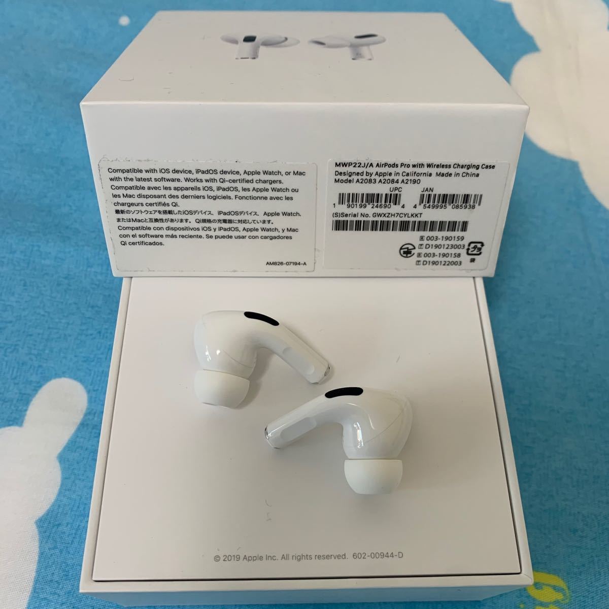 AirPods Pro MWP22J/A A2084、A2083 両耳のみ。-
